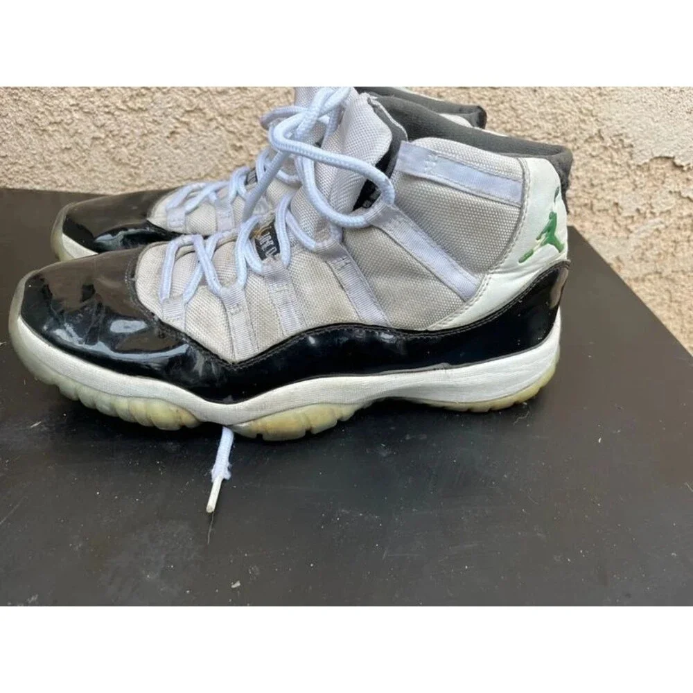 Air Jordan 11 Retro Concord 2005 Defining Moments Pack XI Sneaker Shoes Sz 11.5